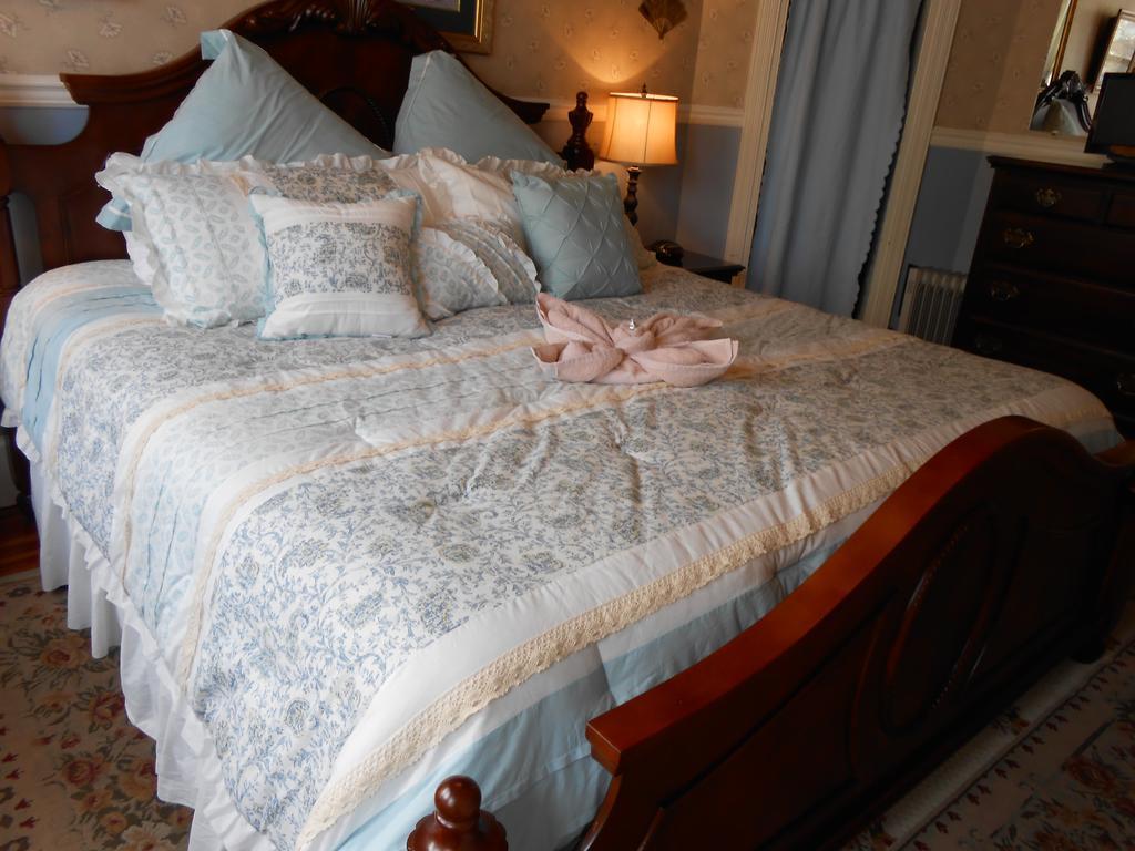 Angel Of The Sea Bed And Breakfast Cape May Exterior photo