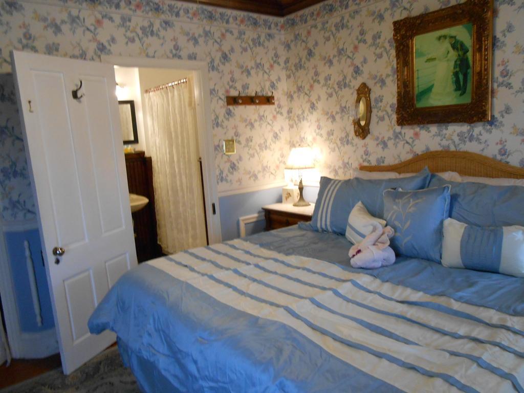 Angel Of The Sea Bed And Breakfast Cape May Exterior photo