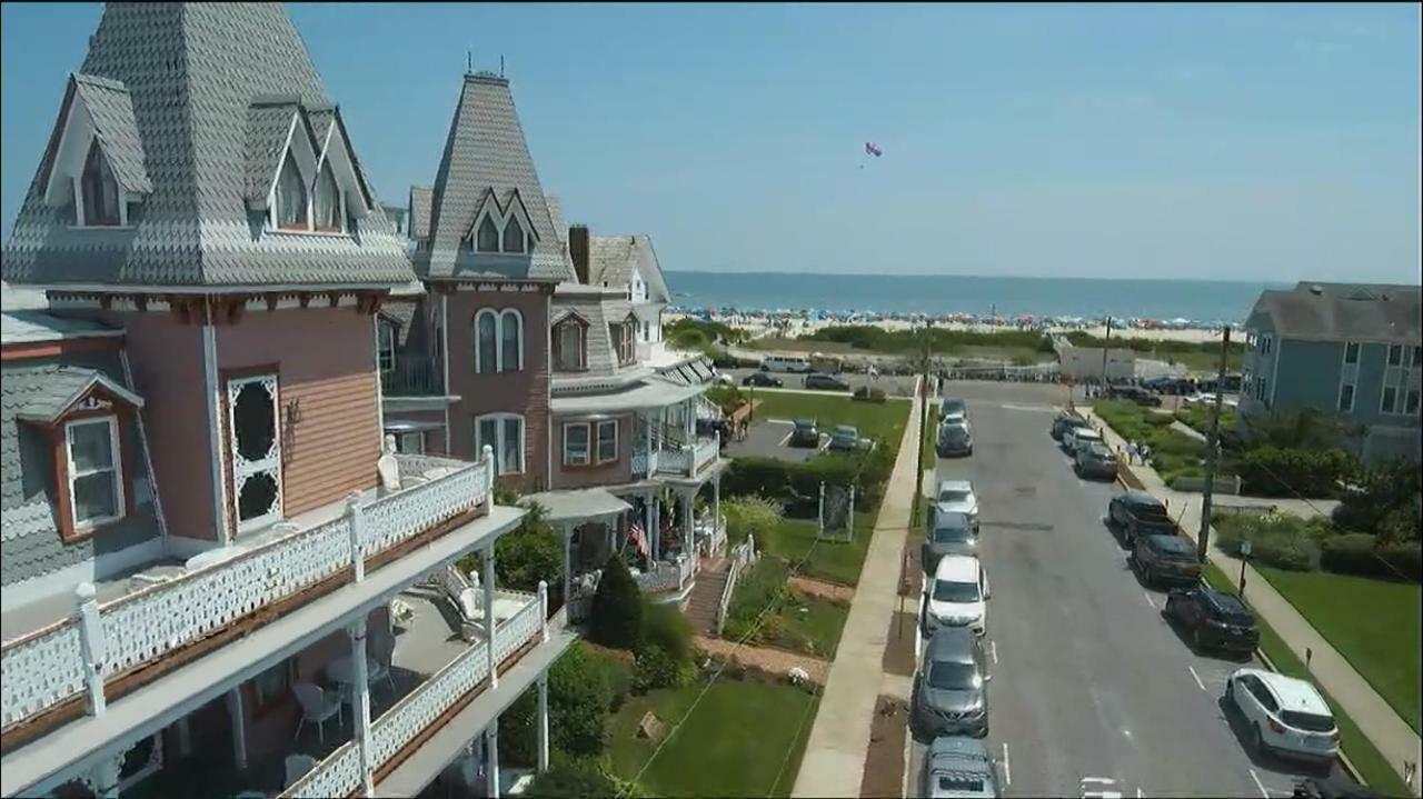 Angel Of The Sea Bed And Breakfast Cape May Room photo